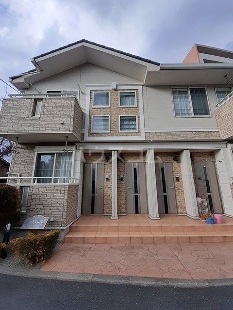 23/30 エントランス