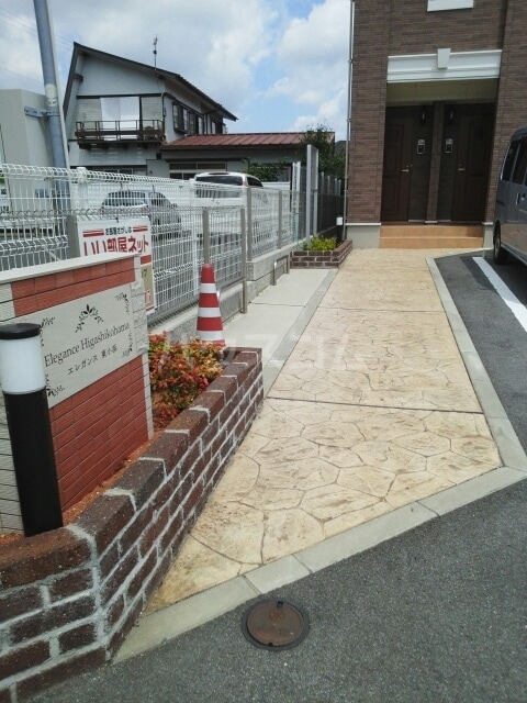 15/25 エントランス