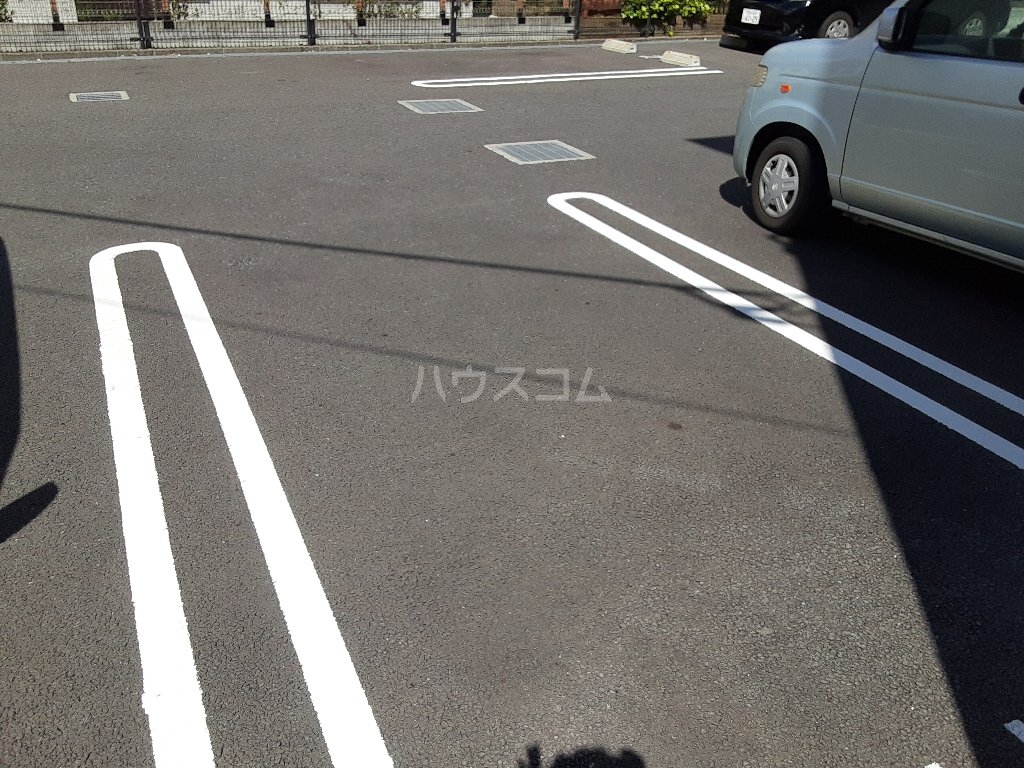 20/22 駐車場