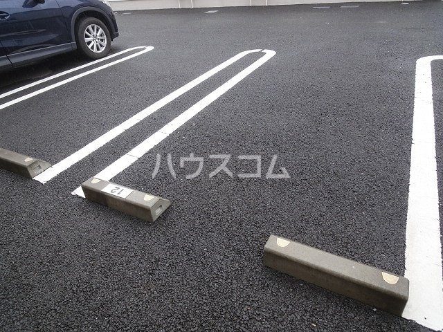 14/20 駐車場