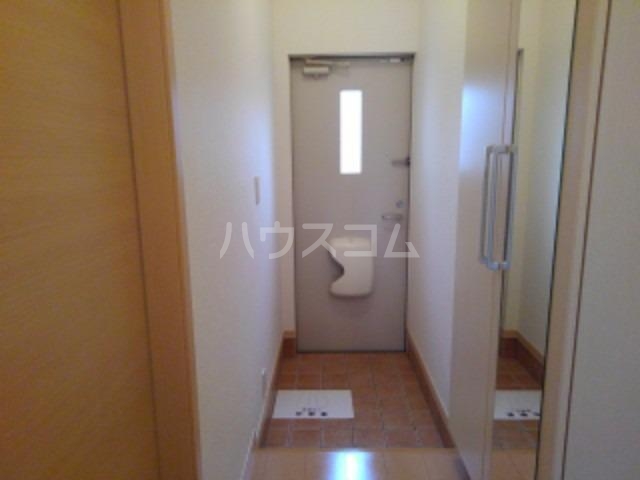 16/29 エントランス