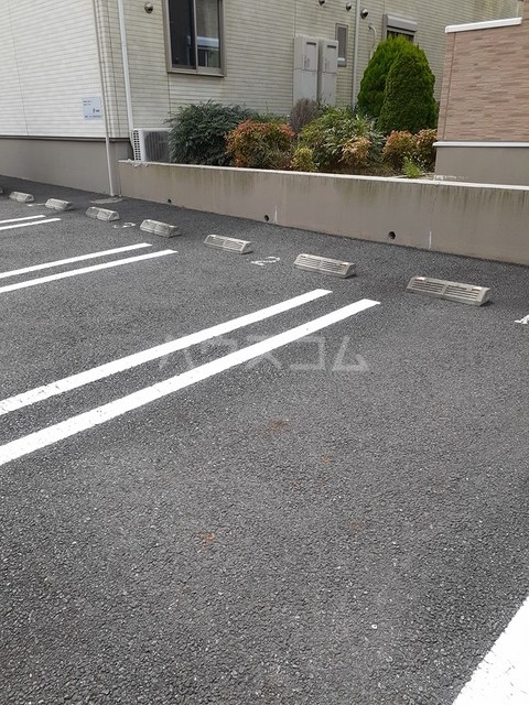 20/26 駐車場