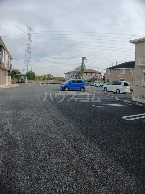 2/8 駐車場