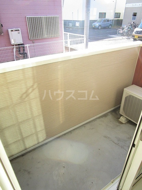 13/22 バルコニー