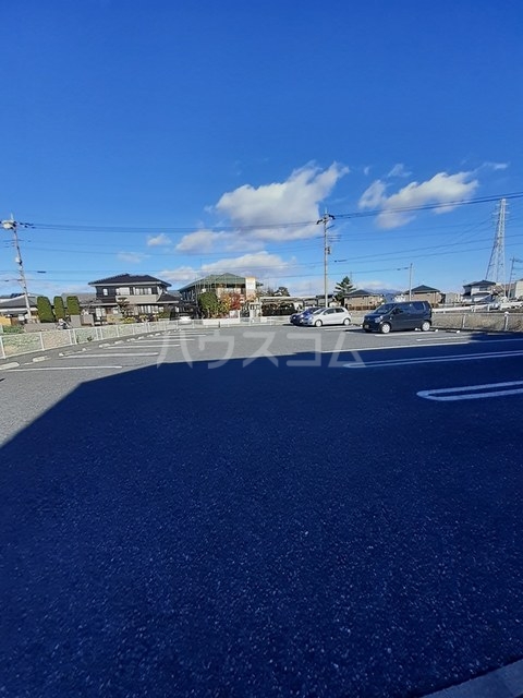 15/21 駐車場