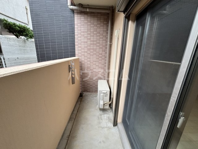 21/30 バルコニー