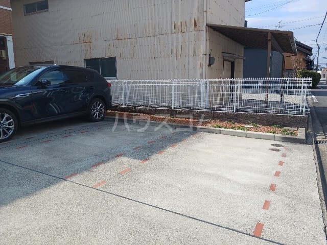 14/22 駐車場