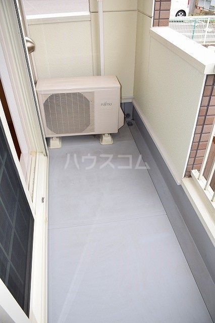 13/22 バルコニー