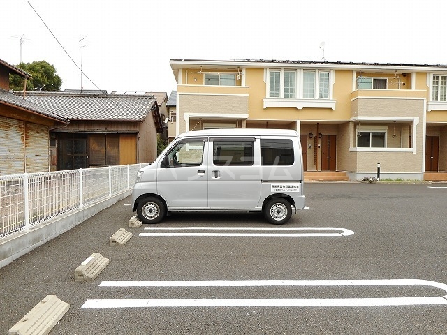 2/8 駐車場
