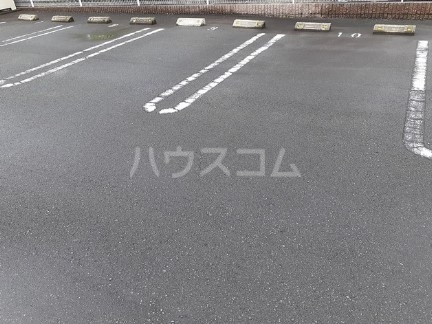 14/20 駐車場