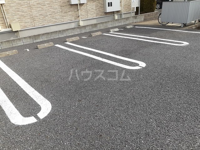 26/30 駐車場