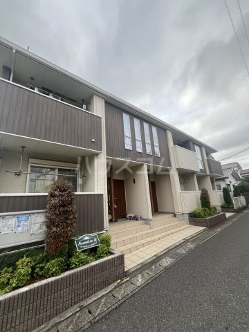 21/30 エントランス