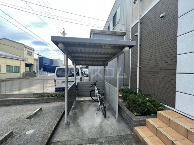 19/28 駐車場