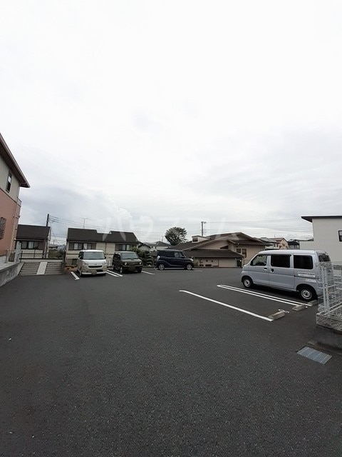 14/19 駐車場