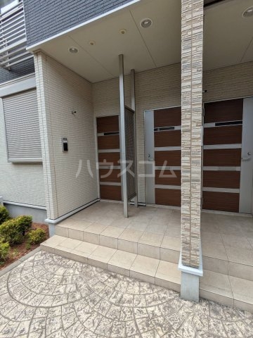 5/10 エントランス