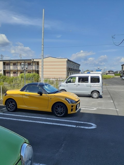 18/25 駐車場