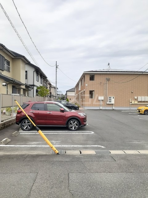 14/20 駐車場