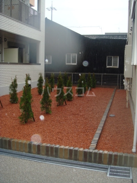 2/8 エントランス