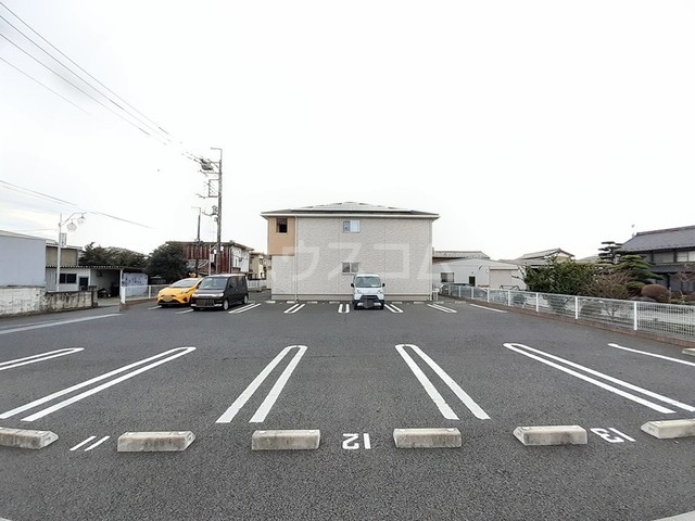 4/8 駐車場