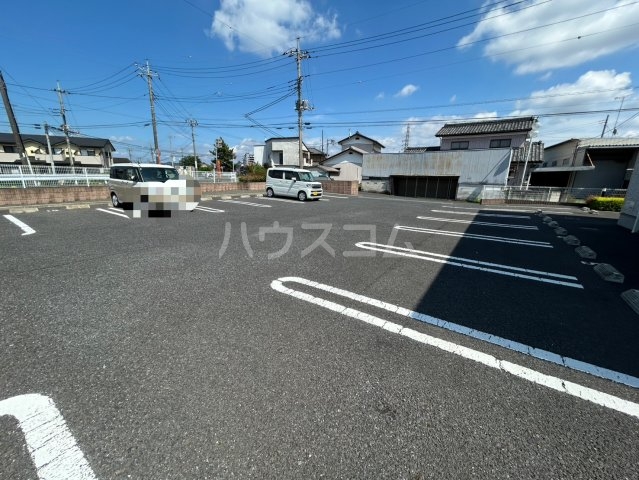 7/8 駐車場