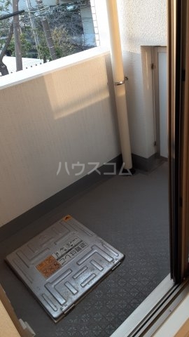 13/23 バルコニー