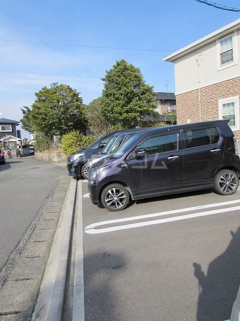 14/20 駐車場