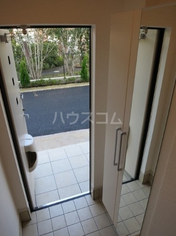 6/25 玄関
