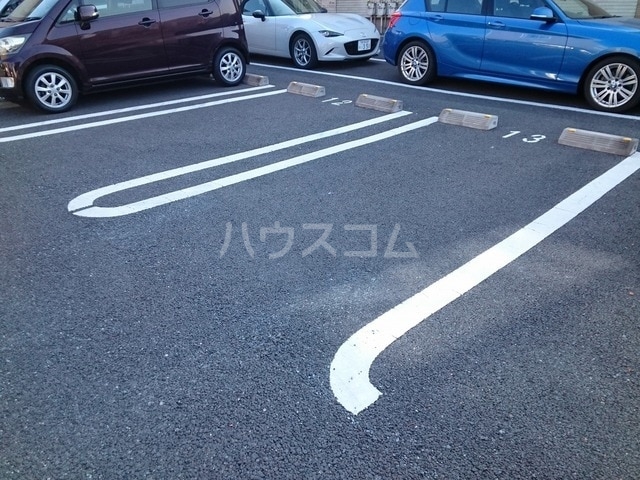 15/21 駐車場