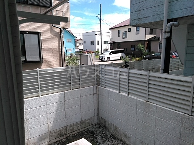 16/23 バルコニー