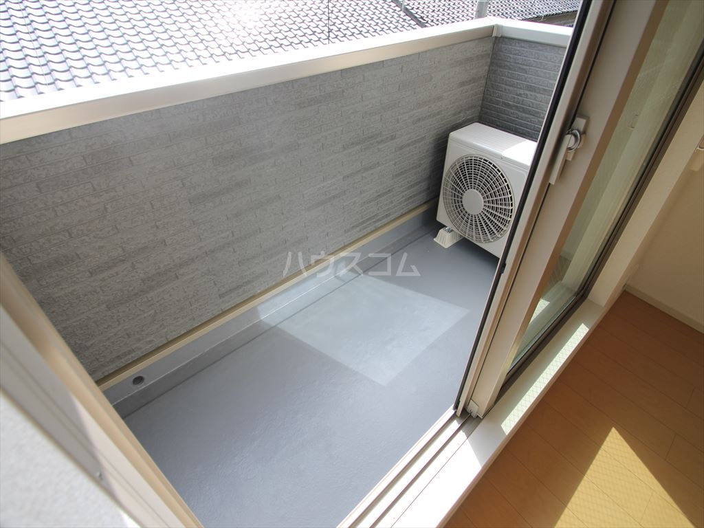 21/30 バルコニー