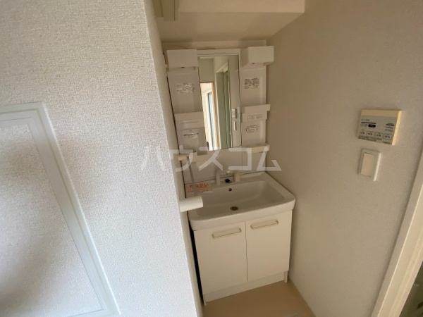 17/30 洗面