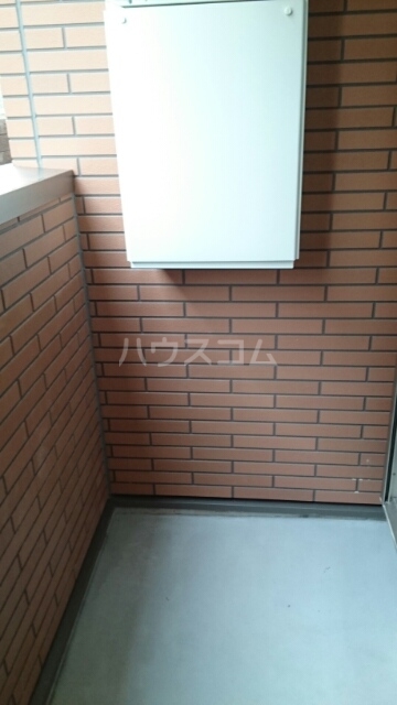 14/28 バルコニー