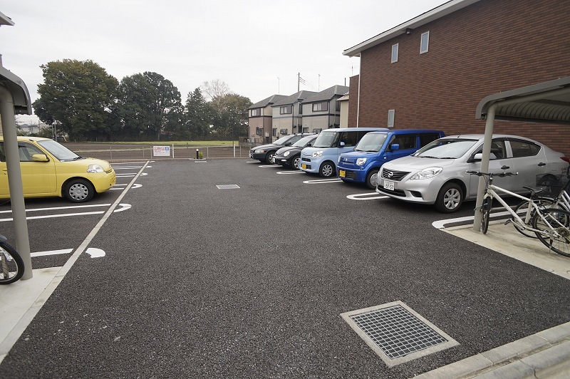 21/29 駐車場