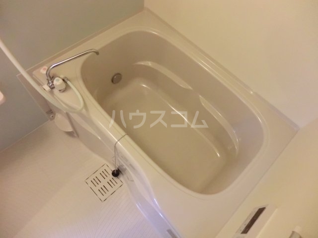 18/30 浴室