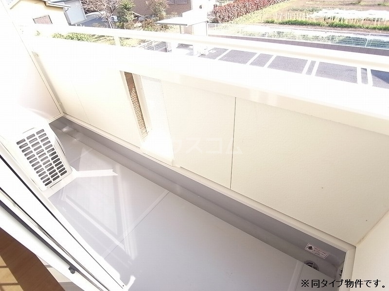 13/21 バルコニー