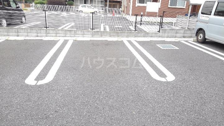 15/25 駐車場