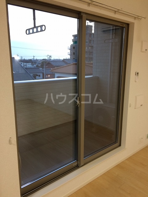 19/30 バルコニー
