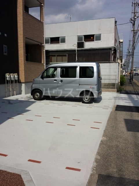 14/22 駐車場