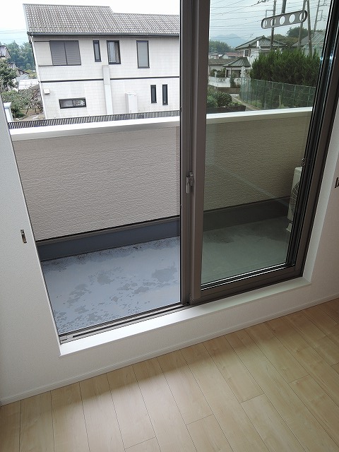 13/21 バルコニー