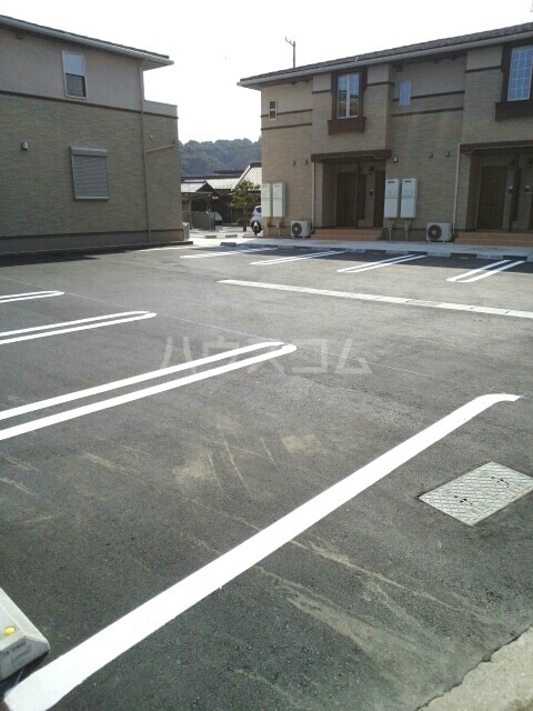 2/8 駐車場