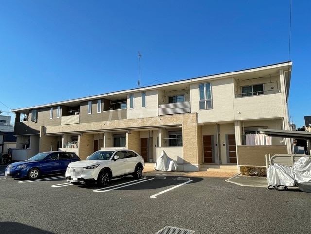 22/30 エントランス