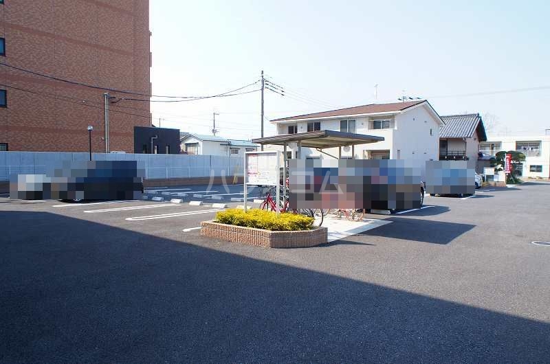 15/27 駐車場