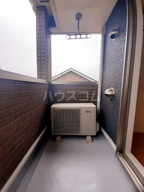 21/30 バルコニー