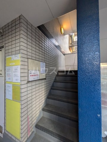 29/30 エントランス