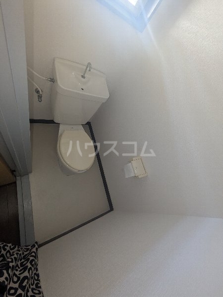 13/27 トイレ