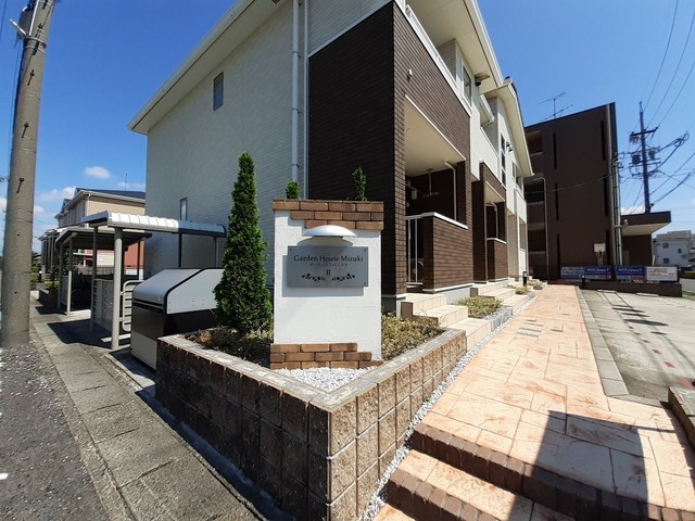 2/5 エントランス