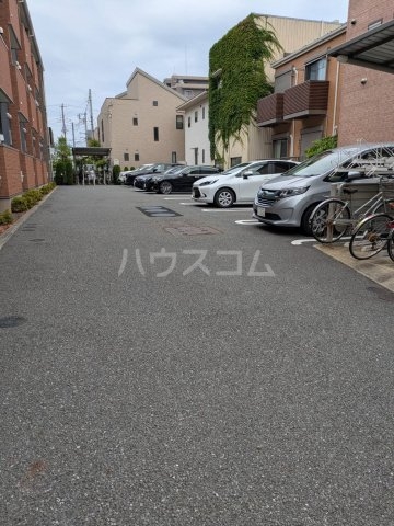 25/30 駐車場