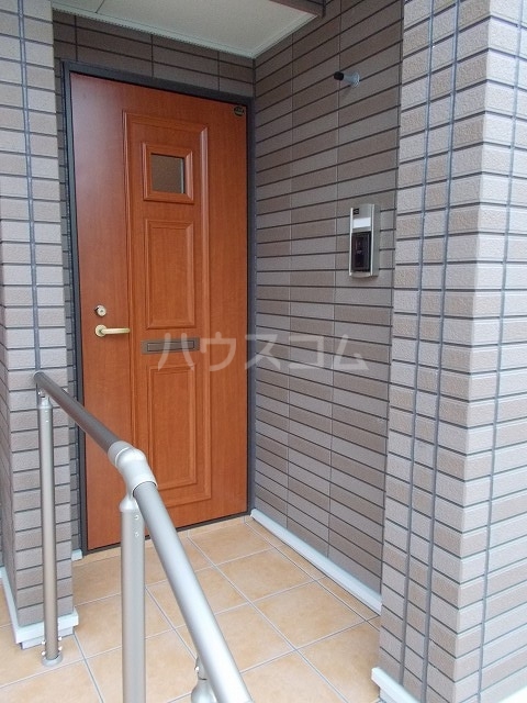 15/28 エントランス