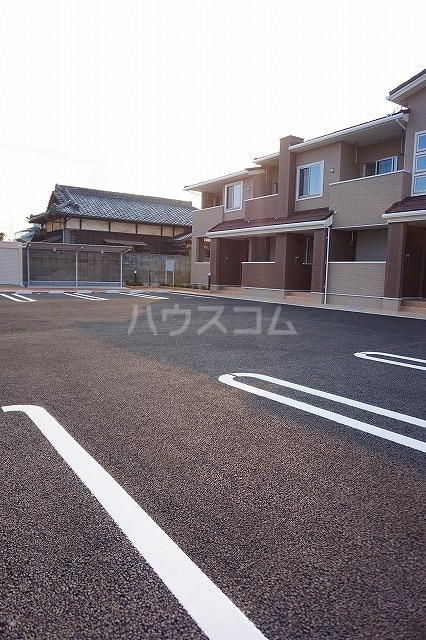 14/20 駐車場