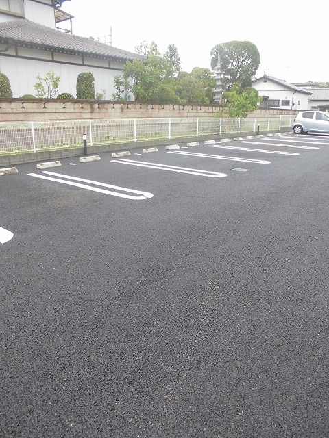 14/20 駐車場